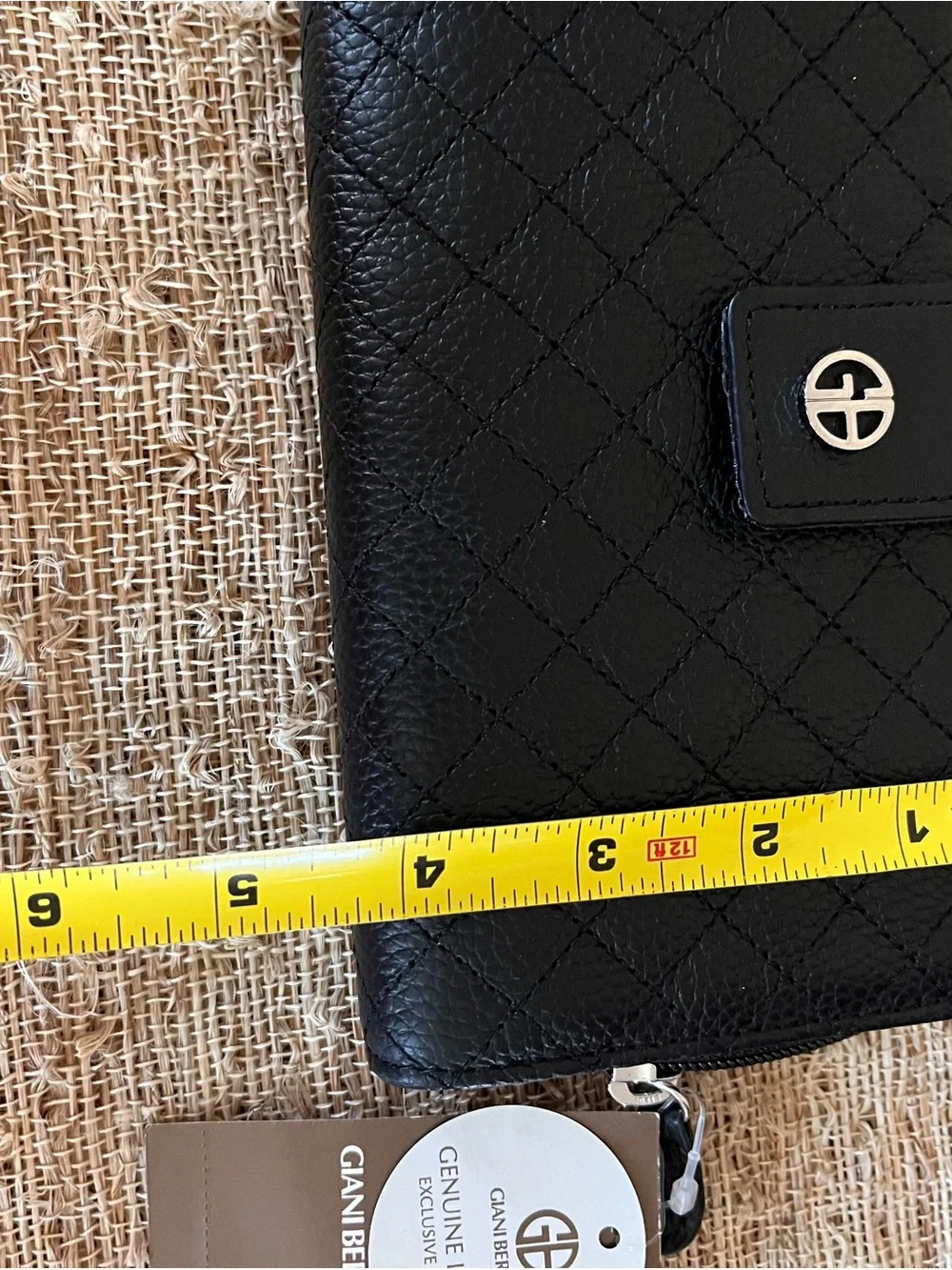 NWT Giani Bernini Black Quilted Leather Zip-Around Wallet with Turnlock